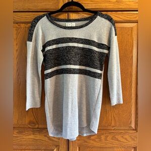 Maurices Heather Gray and Black Knit Top Size XS